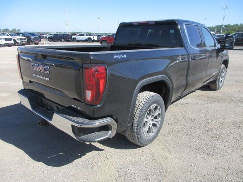 New 2026 GMC Sierra 1500 SLE w/ Max Trailering Package AWD/4WD image 5