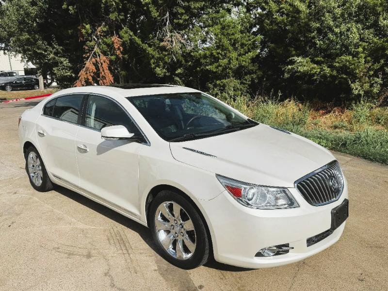 Used 2013 Buick LaCrosse Premium w/ Driver Confidence Package FWD image 2