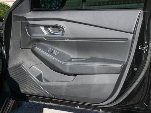 Used 2023 Honda Accord Sport image 38