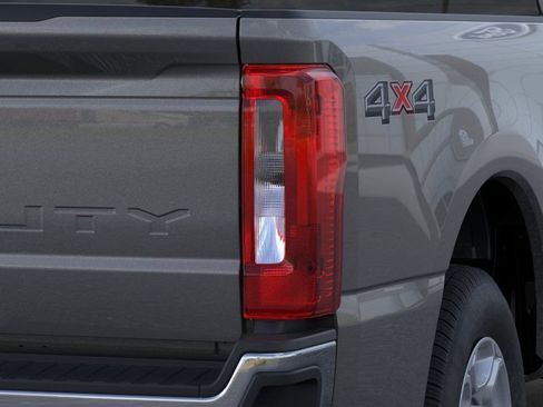 New 2026 Ford F250 XLT w/ Snow Plow Prep Package AWD/4WD image 21