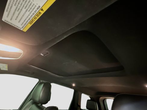 Used 2016 Jeep Grand Cherokee Limited image 27