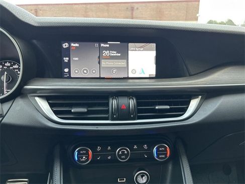 Used 2022 Alfa Romeo Stelvio Ti image 33