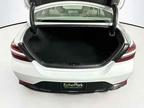 Used 2023 Genesis G70 2.0T image 28