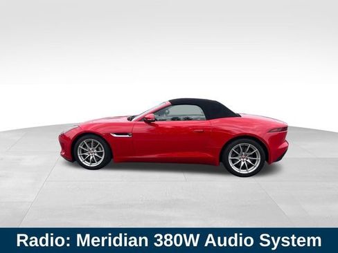 Used 2019 Jaguar F-TYPE Convertible RWD image 2