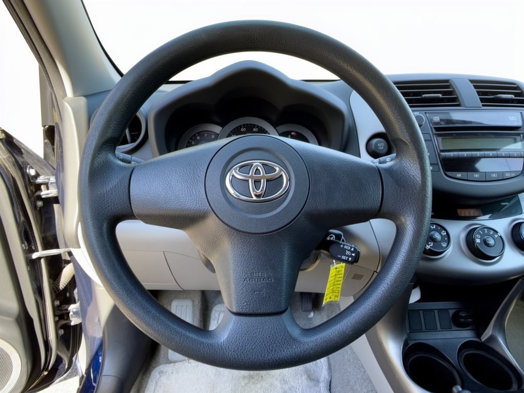 Used 2007 Toyota RAV4 2WD image 10