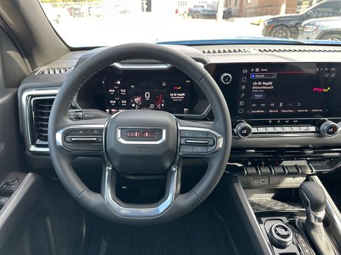 New 2026 GMC Canyon Elevation w/ Convenience Package image 27