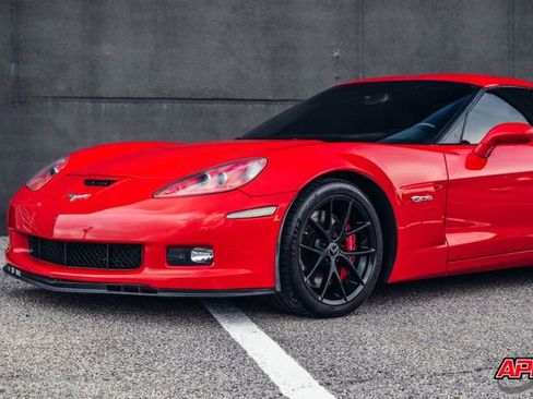 Used 2013 Chevrolet Corvette Z06 image 61