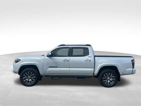 Used 2023 Toyota Tacoma Limited image 3