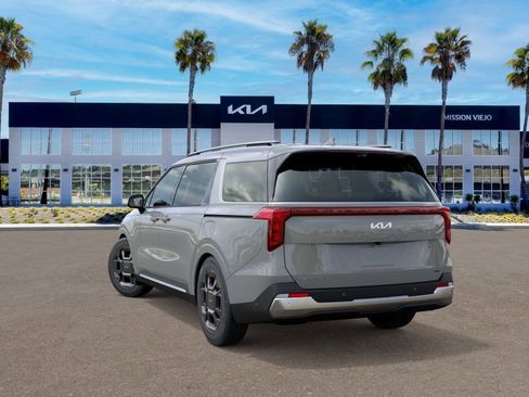 New 2026 Kia Carnival SX FWD image 4