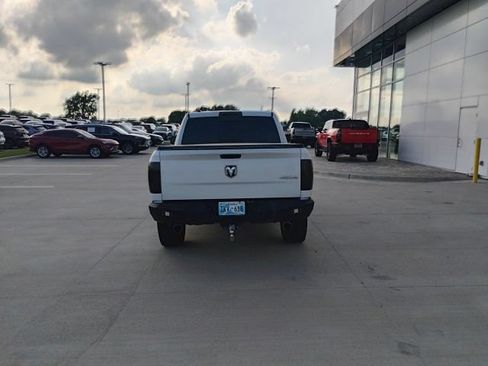 Used 2019 RAM 1500 Big Horn AWD/4WD image 4