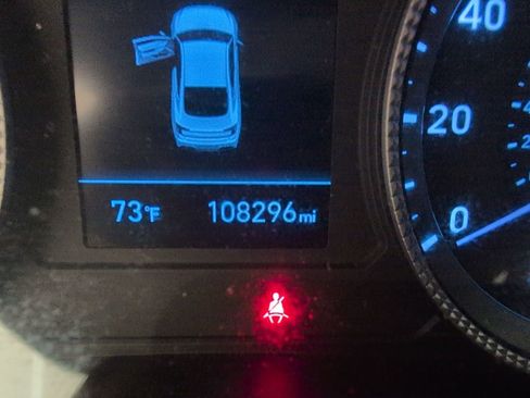 Used 2021 Hyundai Sonata SE image 20