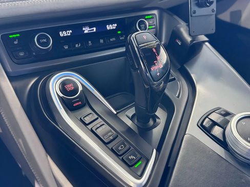 Used 2015 BMW i8 image 28