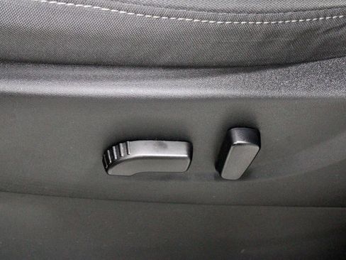 Certified 2024 Nissan Frontier SV w/ SV Convenience Package image 26