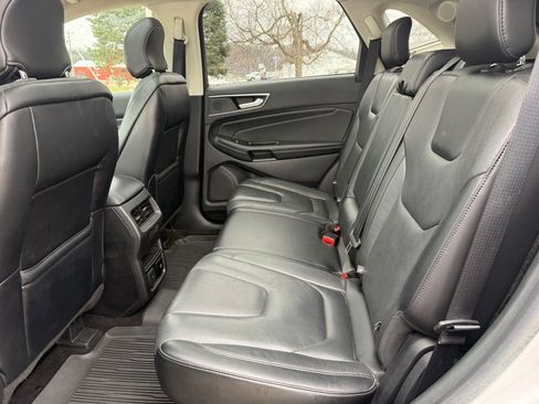 Used 2019 Ford Edge Titanium w/ Equipment Group 301A image 29
