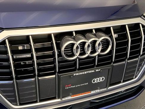 Certified 2025 Audi Q3 2.0T Premium image 30