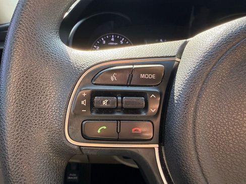 Used 2016 Kia Optima LX FWD image 12