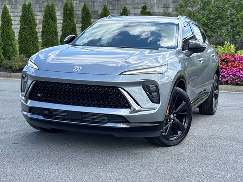 New 2025 Buick Envision Sport Touring image 5