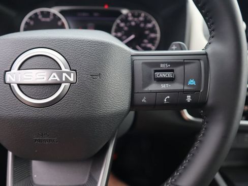 Certified 2025 Nissan Rogue SV AWD/4WD image 21