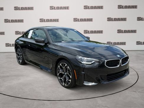 Used 2025 BMW 230i xDrive Coupe w/ Convenience Package AWD/4WD image 7