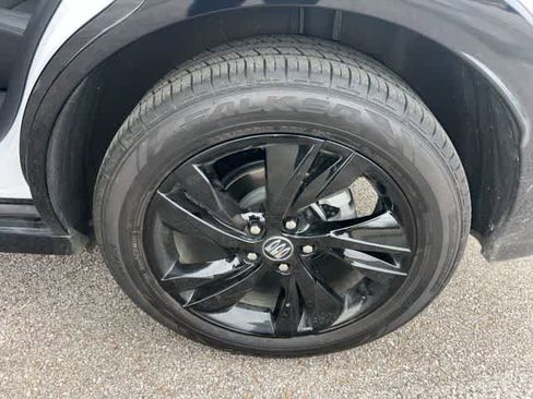 Used 2025 Buick Encore GX Sport Touring w/ Advanced Technology Package image 7