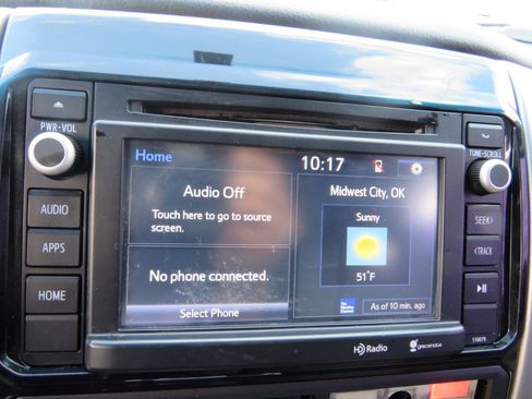 Used 2015 Toyota Tacoma 4x4 Double Cab w/ SR5 Package image 14