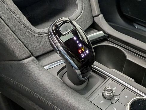 Certified 2023 Cadillac XT5 Premium Luxury w/ LPO, Floor Liner Package image 17