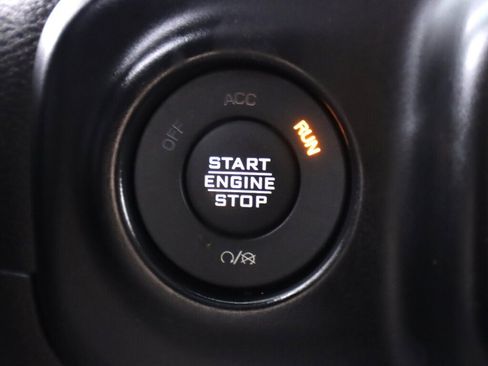 Used 2022 Jeep Gladiator Mojave w/ LED Lighting Group AWD/4WD image 24