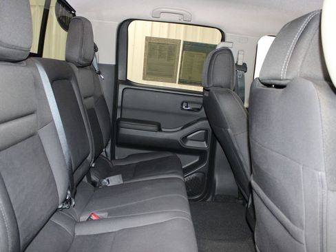 Used 2023 Nissan Frontier SV w/ SV Convenience Package AWD/4WD image 29