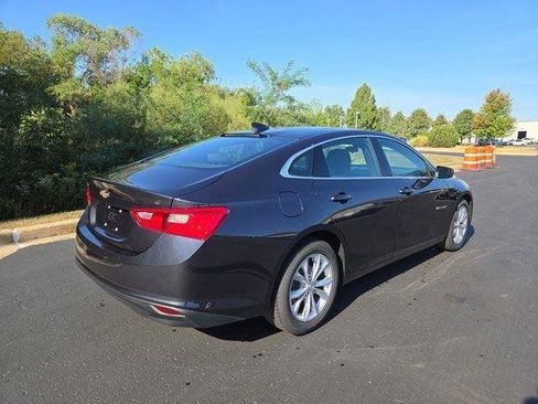 Used 2023 Chevrolet Malibu LT FWD image 3