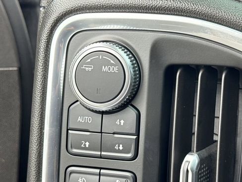 Used 2020 GMC Sierra 1500 Denali w/ Technology Package AWD/4WD image 33