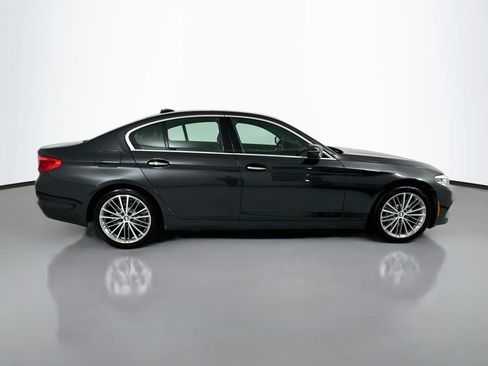 Used 2017 BMW 530i xDrive AWD/4WD image 8