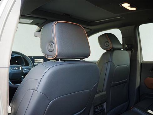 New 2026 GMC Canyon AT4 w/ Technology Plus Package image 23