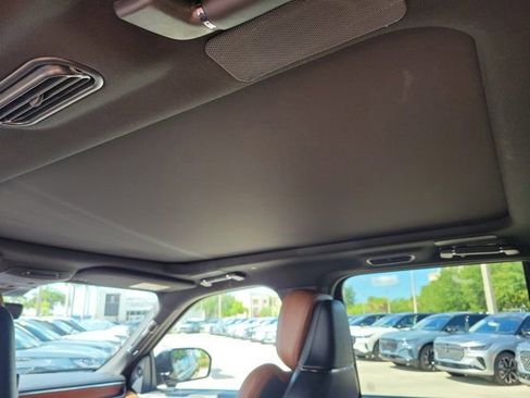 Certified 2023 Lincoln Navigator Reserve AWD/4WD image 17