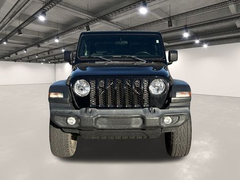 Used 2020 Jeep Gladiator Sport w/ Quick Order Package 24S image 18