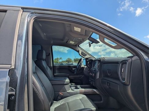 Used 2020 Chevrolet Silverado 1500 RST w/ Texas Edition image 16