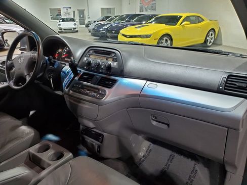 Used 2010 Honda Odyssey EX-L image 14