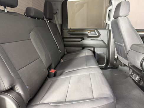 Used 2025 Chevrolet Silverado 3500 LT image 13