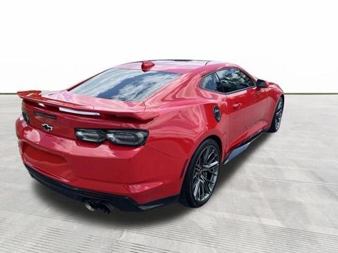 Used 2023 Chevrolet Camaro ZL1 RWD image 4