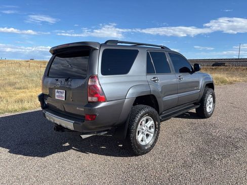 Used 2004 Toyota 4Runner SR5 image 5