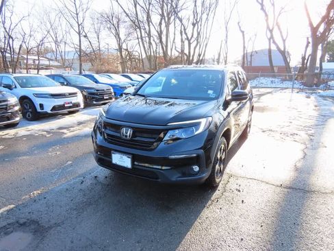 Certified 2022 Honda Pilot TrailSport image 1