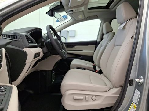Used 2025 Honda Odyssey EX-L image 11
