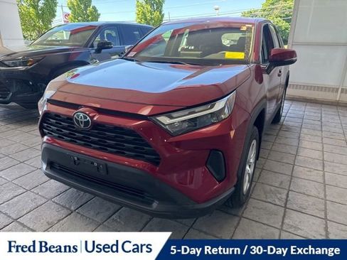 Certified 2024 Toyota RAV4 LE AWD/4WD image 22