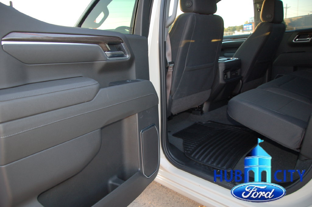 Used 2026 Chevrolet Silverado 1500 RST w/ Z71 Off-Road Package AWD/4WD image 11