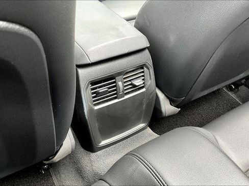 Used 2026 BMW 430i Convertible RWD image 18