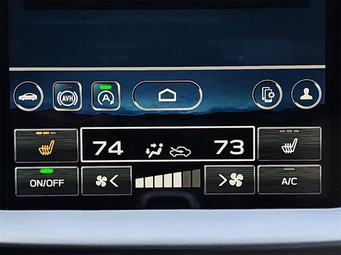 Certified 2025 Subaru Outback Limited image 22