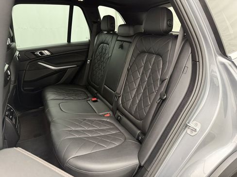 Used 2025 BMW X5 xDrive40i image 52