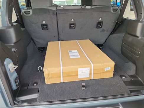 Used 2024 Jeep Wrangler Willys image 17