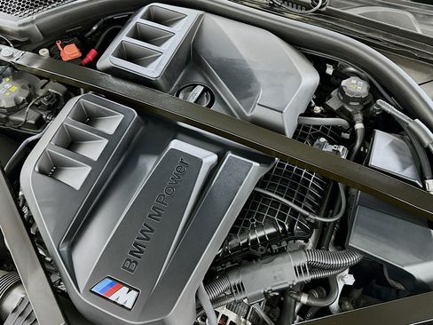 Used 2025 BMW M4 Competition w/ M Carbon Exterior Package image 31