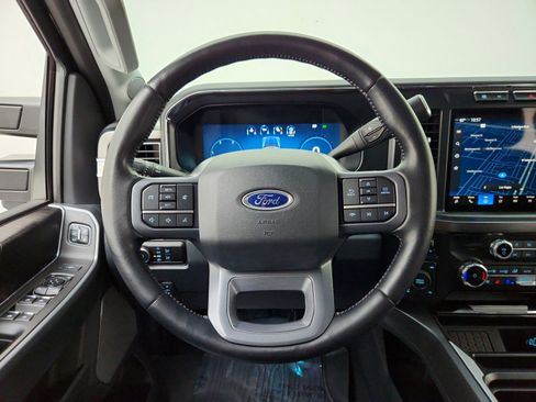 Used 2023 Ford F250 Lariat w/ Sport Appearance Package AWD/4WD image 22