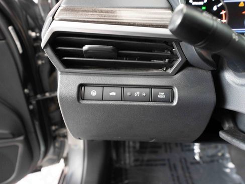 Used 2020 Nissan Altima 2.5 Platinum AWD/4WD image 11